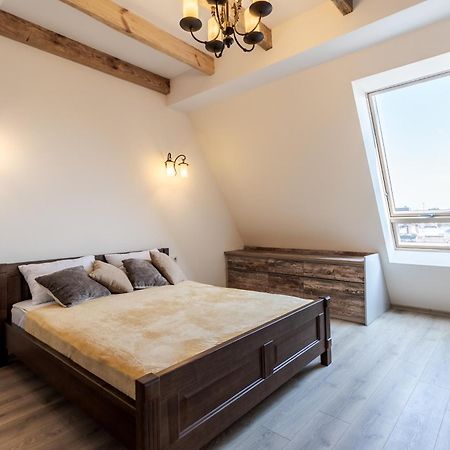 Inshiapartments On Hazova Str 4 リヴィウ エクステリア 写真
