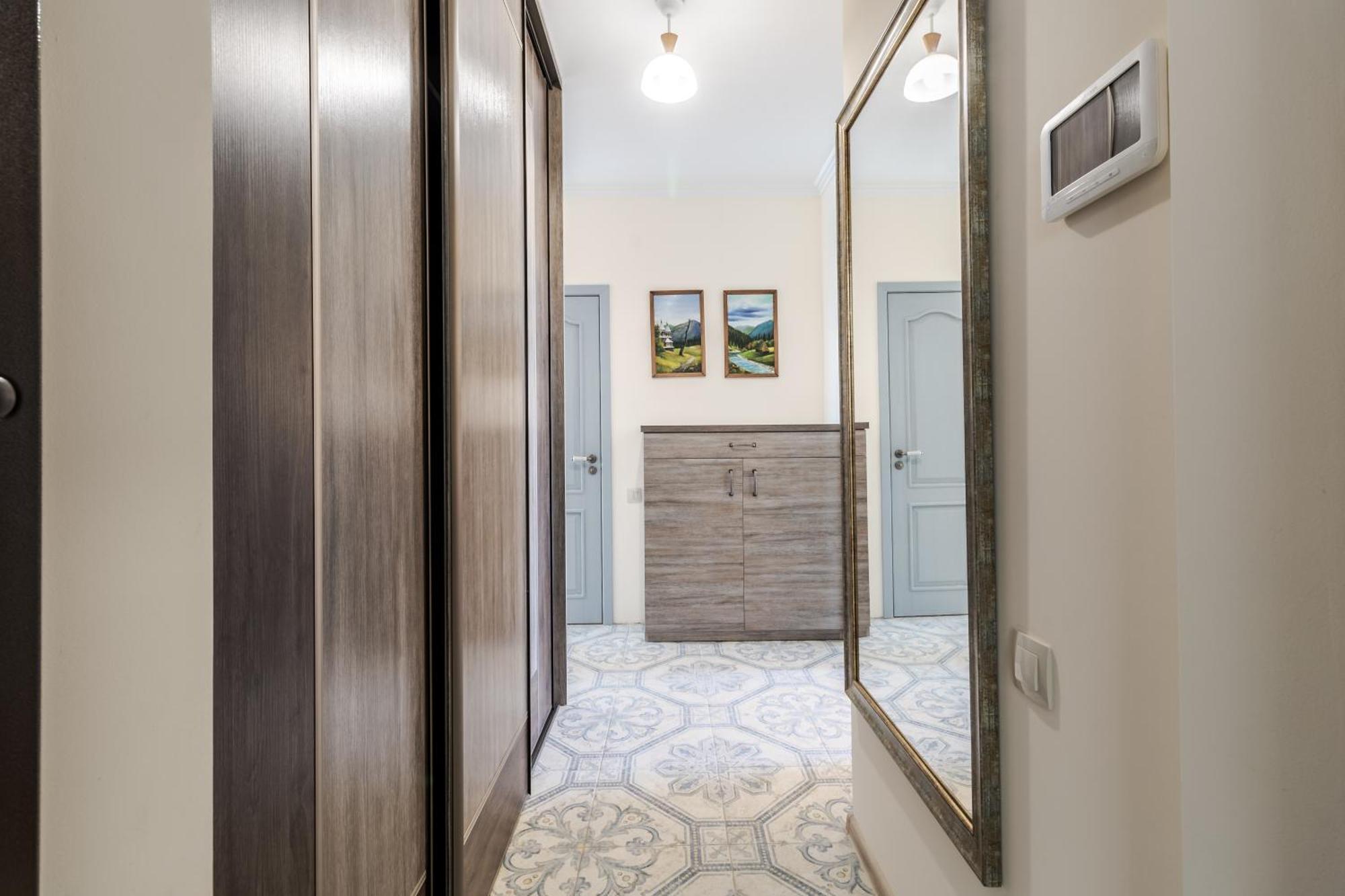 Inshiapartments On Hazova Str 4 リヴィウ エクステリア 写真